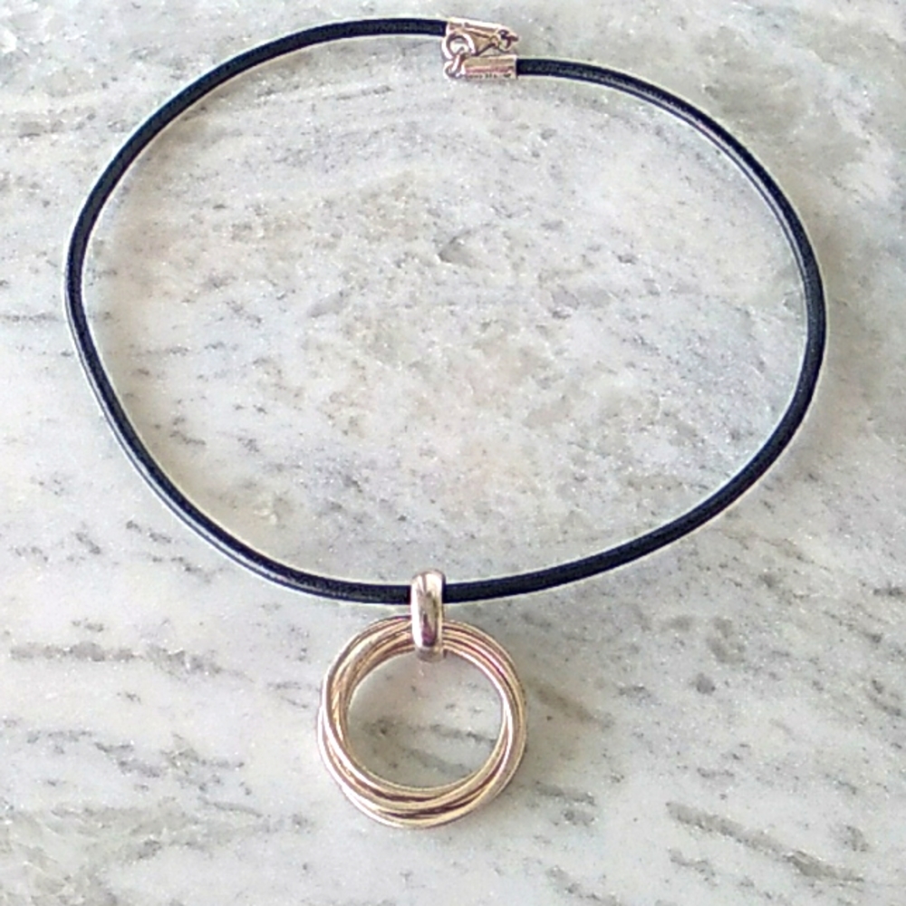 Silpada Jewelry Pendant And Leather Necklace